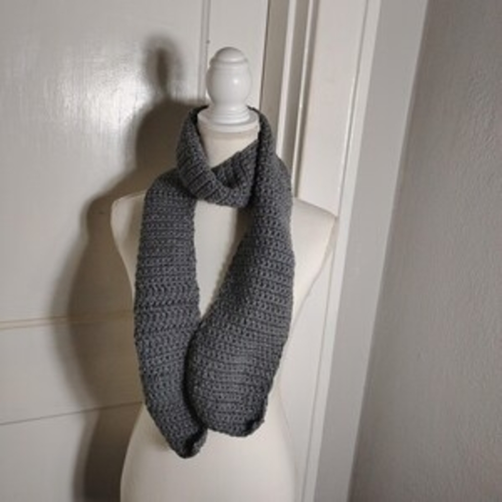 Men Gray Knit Infinity Scarf
